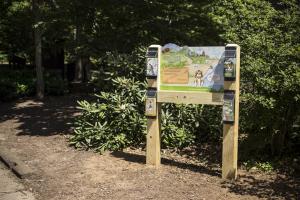 Montreat TRACK Trail Sign