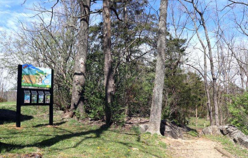 Marl Creek Trail trailhead sign