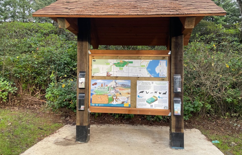 Agate Beach Kiosk