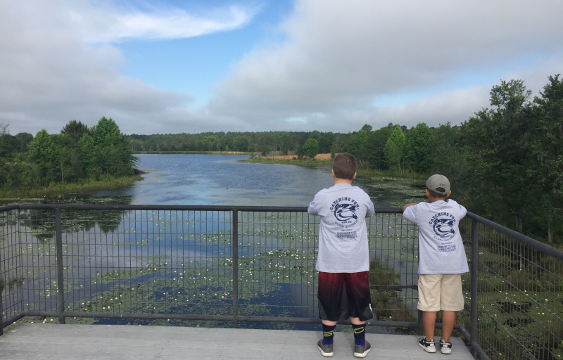 Visitors at Oxepen - Photo by USFWS
