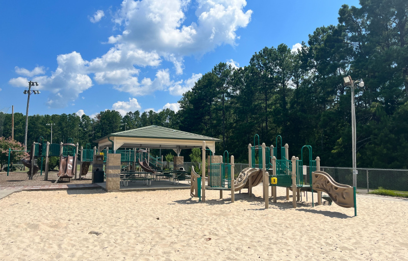 Playground with sand at Pete Smith