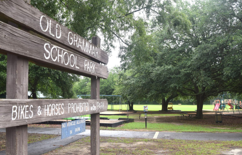 Park sign