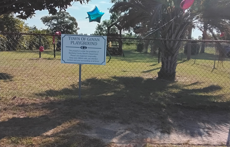 Walking path around park