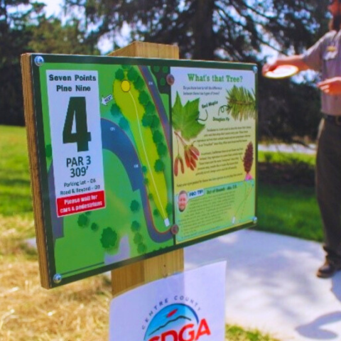 The fourth tee-pad at Raystown Lake's Seven Points Disc Golf Course