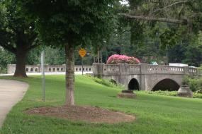 Stone bridge road