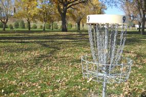 Hole 9 disc golf basket